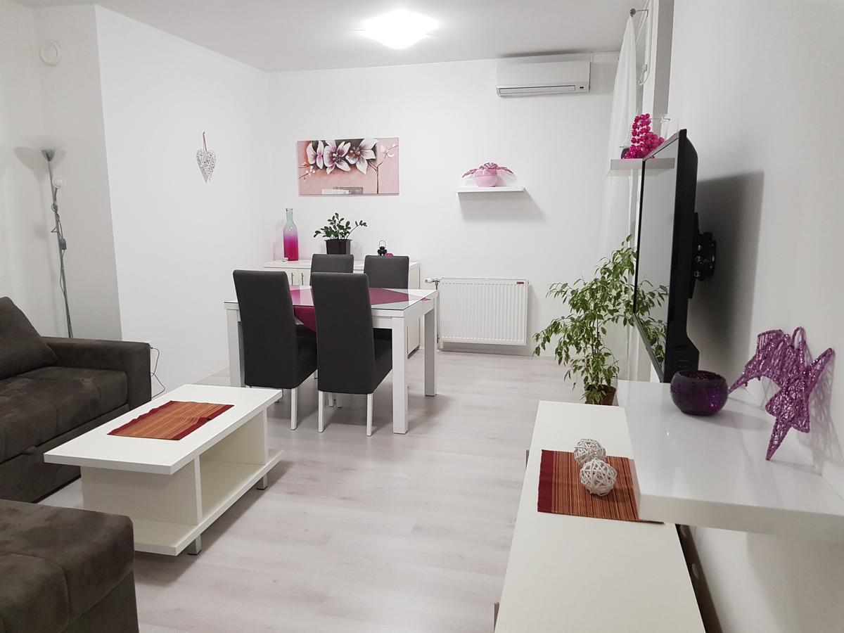 Apartment Gea 18 โนวีซาด ภายนอก รูปภาพ