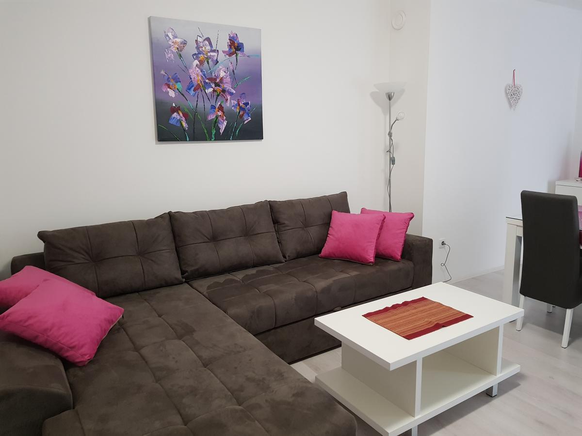 Apartment Gea 18 โนวีซาด ภายนอก รูปภาพ