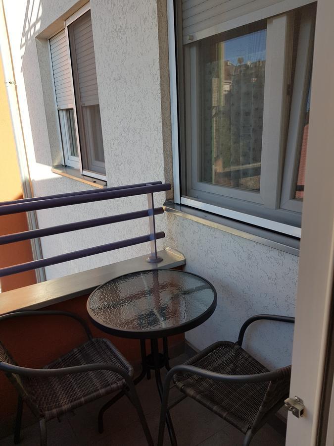 Apartment Gea 18 โนวีซาด ภายนอก รูปภาพ