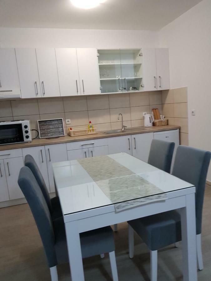 Apartment Gea 18 โนวีซาด ภายนอก รูปภาพ
